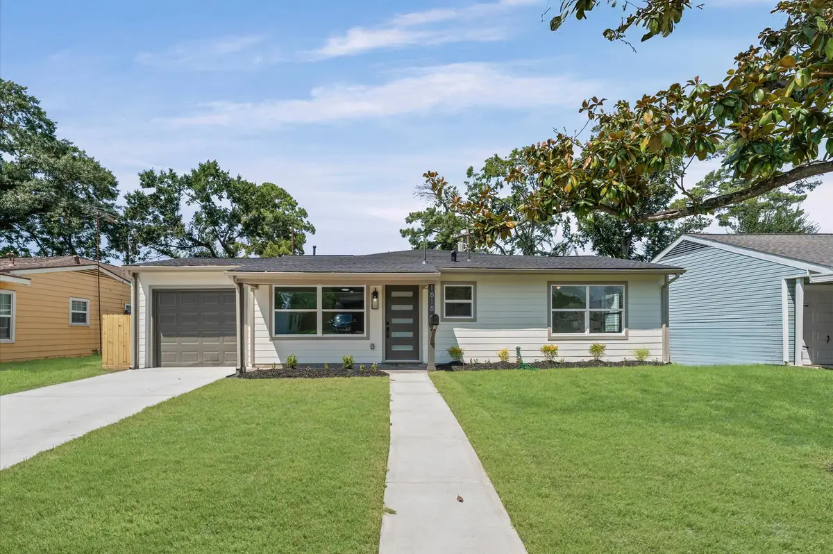 1818 Nina Lee Lane, Houston, TX 77018 - Image #1