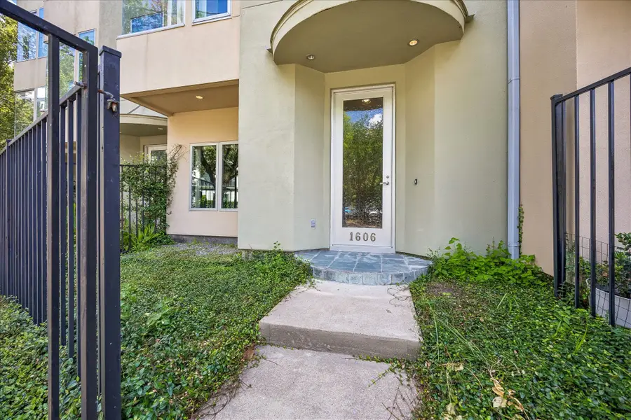 1606 Calumet Street, Houston, TX 77004 - #2