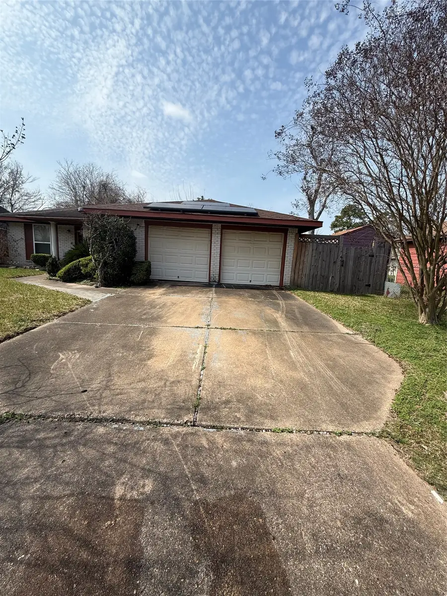 8839 Glenhouse Drive, Houston, TX 77088 - #2