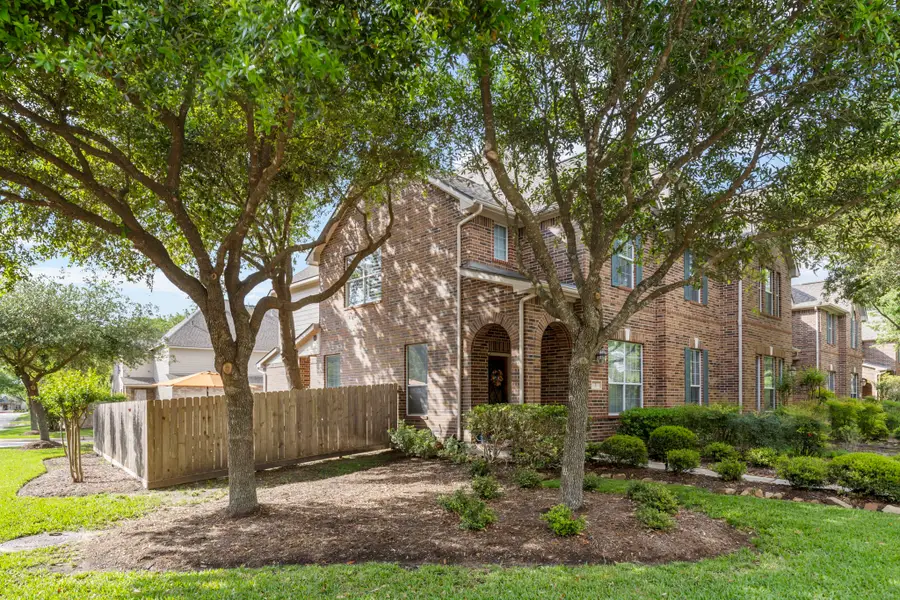 3 Avenswood Place, The Woodlands, TX 77382 - #3