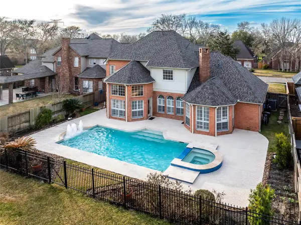 1714 Forestlake Drive, Sugar Land, TX 77479