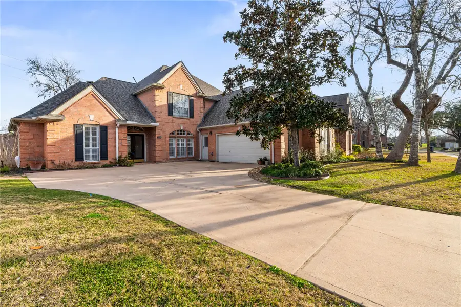 1714 Forestlake Drive, Sugar Land, TX 77479 - Image #2