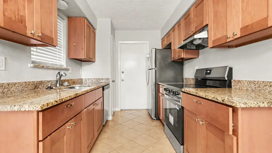 16107 Barcelona Drive, Friendswood, TX 77546 - #3