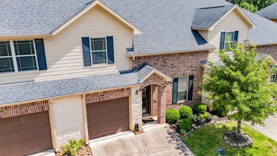 1898 Longmire Road #20, Conroe, TX 77304 - Image #2