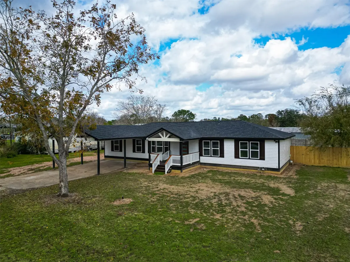 2311 8th Street, Liverpool, TX 77577 - Image #1