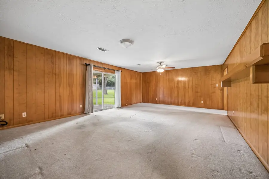 208 Briarwood Drive, Bellville, TX 77418 - #3