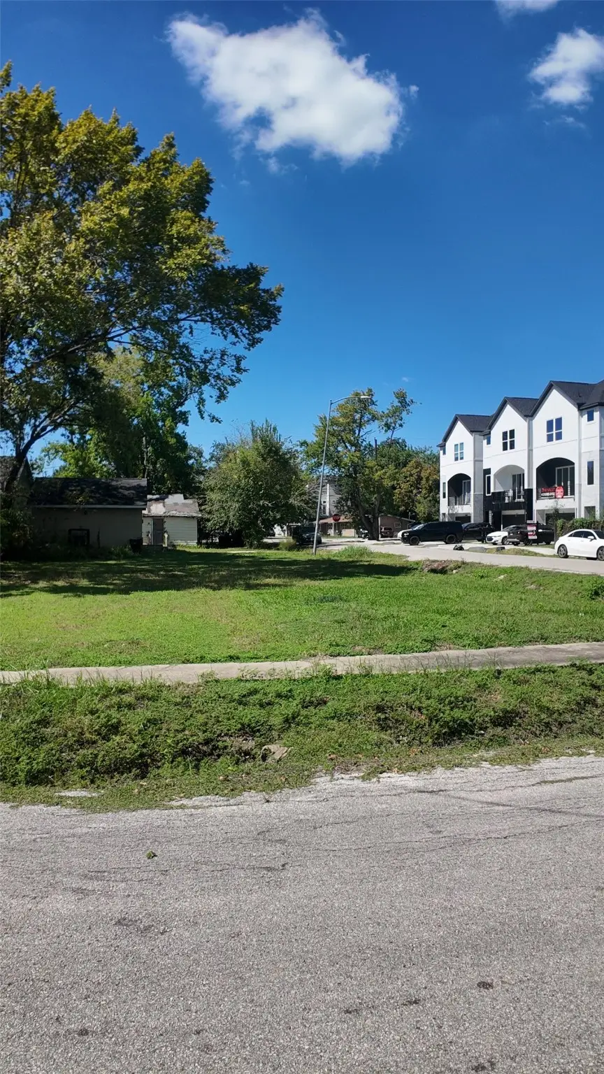 6802 England Street, Houston, TX 77021 - Image #1