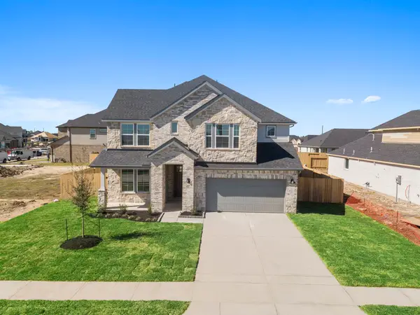 3323 Summercrisp Hollow Lane, Pearland, TX 77581