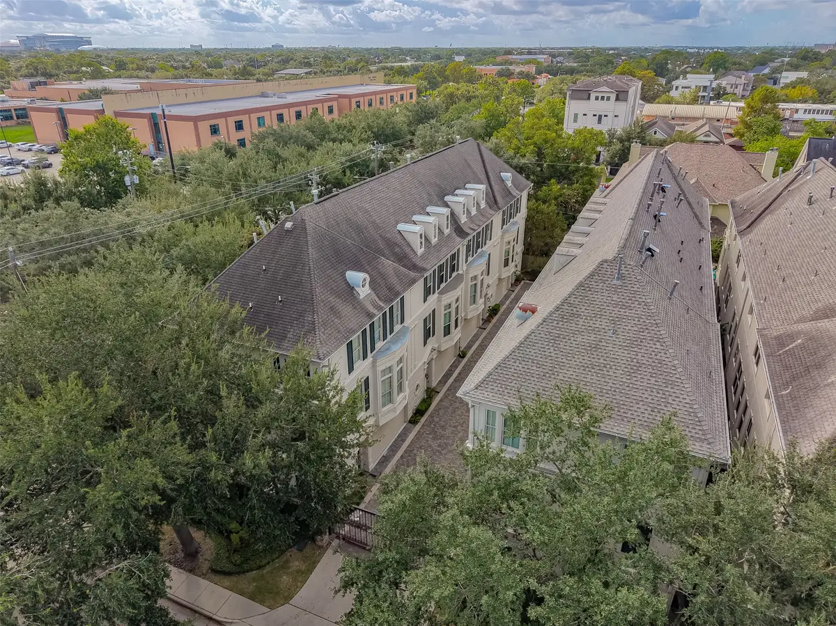 4003 Bellefontaine Street, Houston, TX 77025 - #1