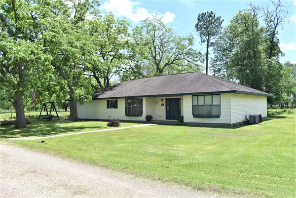 8854 Fm 524 Road, Sweeny, TX 77480