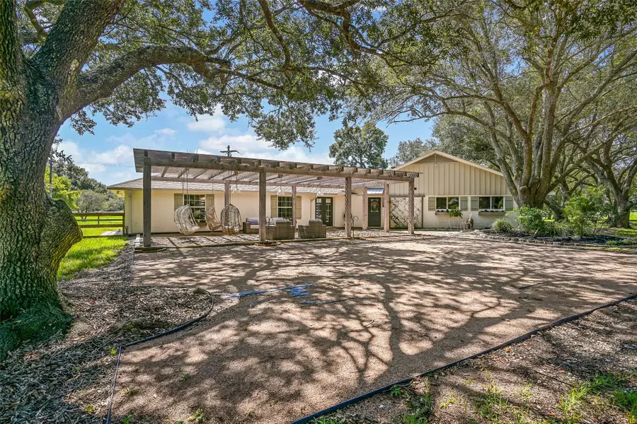 3042 Poskey Road, Anahuac, TX 77514 - Image #3