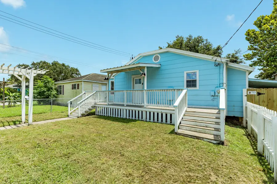 5507 Menard Avenue, Galveston, TX 77551 - #3
