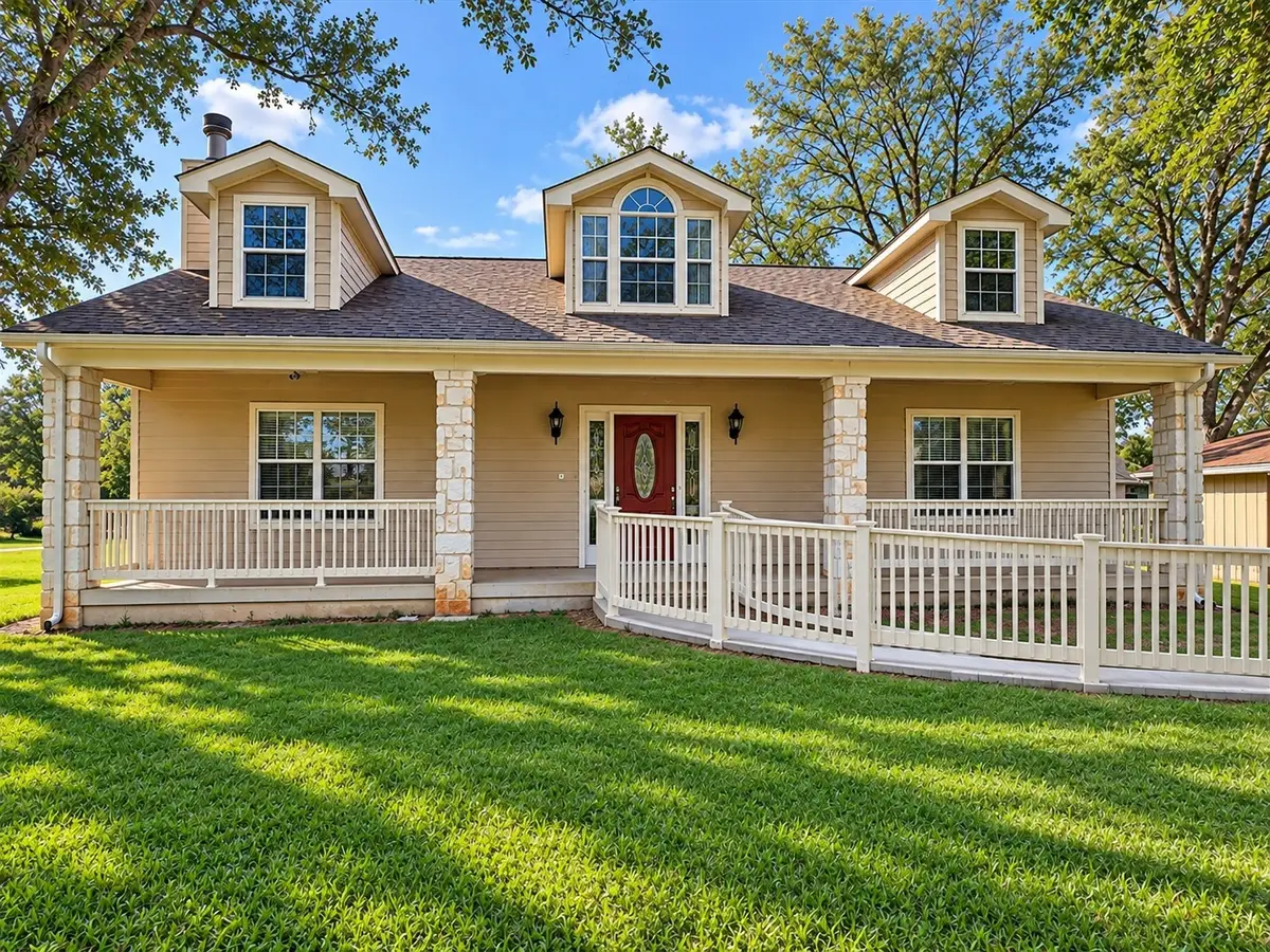 2605 N Abell Street, Wharton, TX 77488 - #1