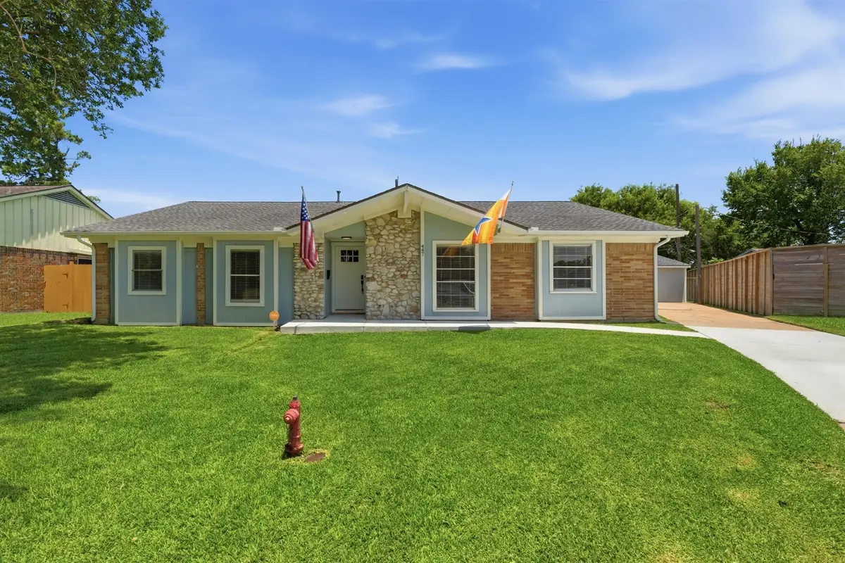 447 Castlebar Court, Houston, TX 77015 - #1