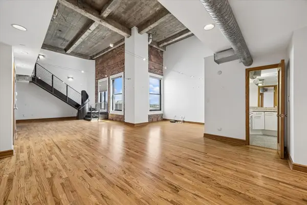 915 Franklin Street #9L, Houston, TX 77002