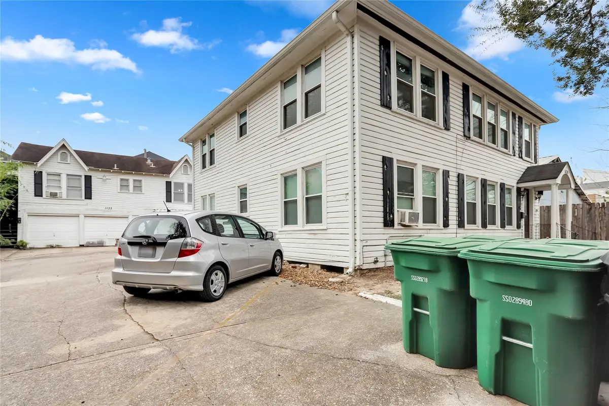 1135 W Clay Street, Houston, TX 77019 - #1