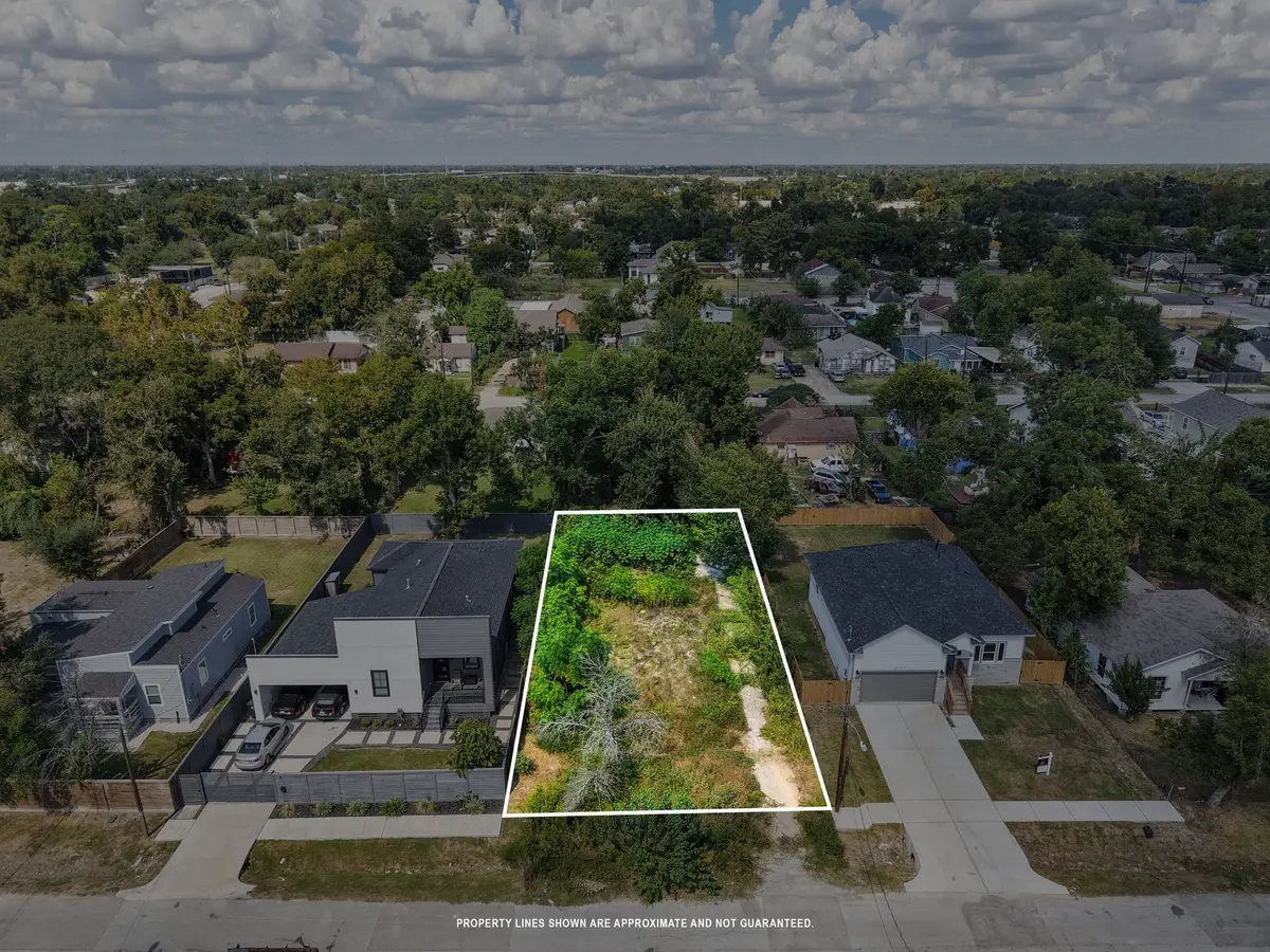 3707 Bain Street, Houston, TX 77026 - Image #1