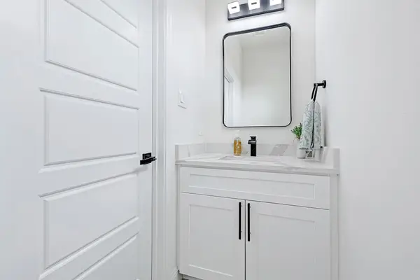 2108 Bringhurst Street, Houston, TX 77026