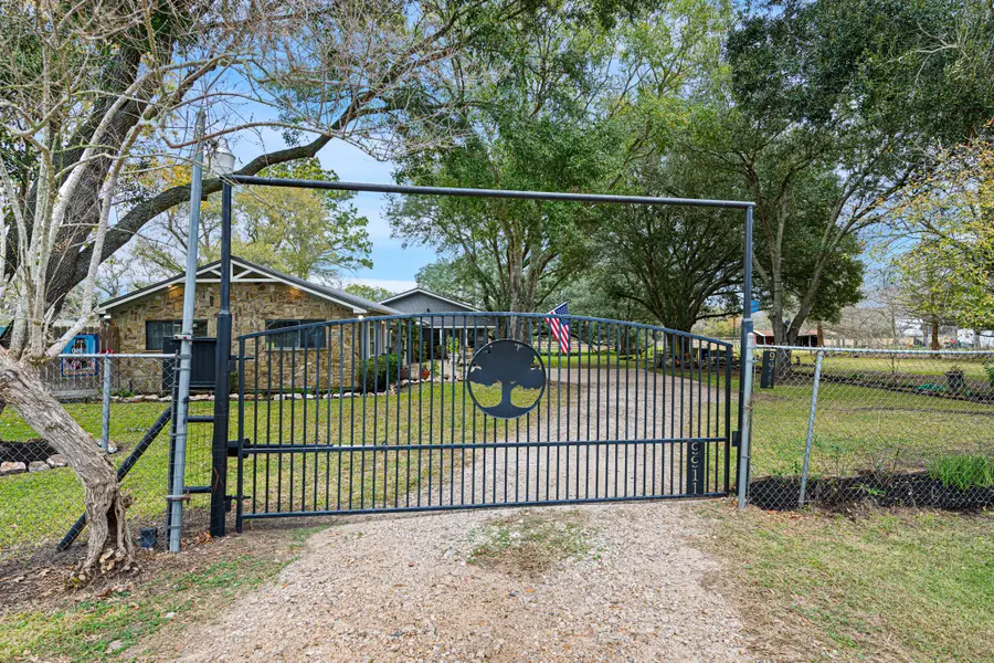 9911 Ironwood Lane, Fairchilds, TX 77469 - Image #3