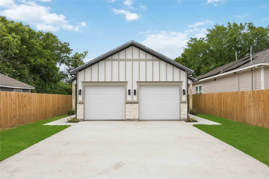 4335 Alvin Street #A/B, Houston, TX 77051 - #2