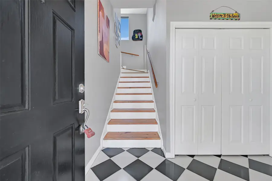 14459 Spyglass Circle, Galveston, TX 77554 - #3