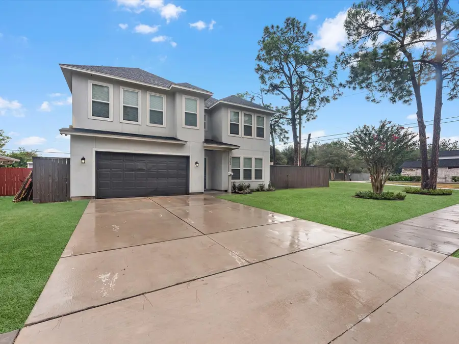 1902 Stillwood Drive, Houston, TX 77080 - #2