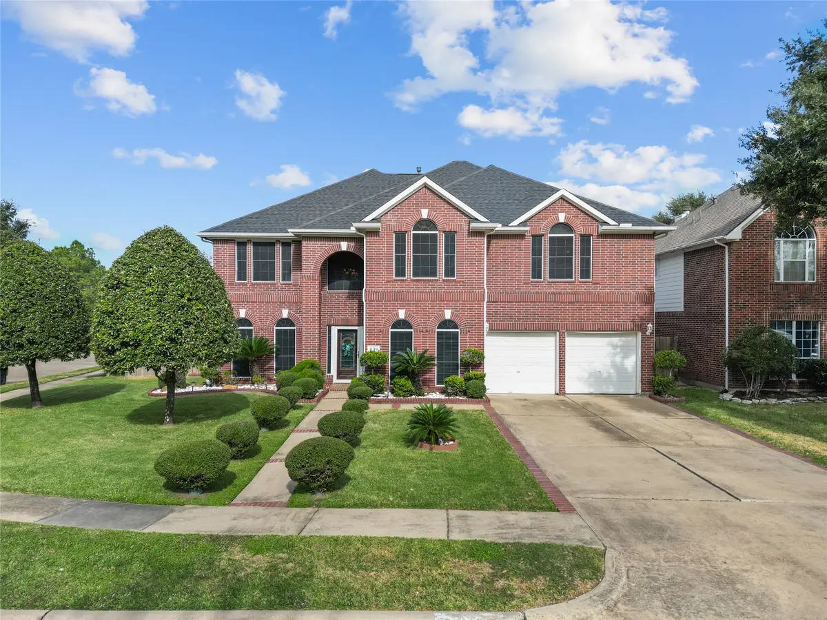 11319 Windy Dawn Drive, Pearland, TX 77584 - #1