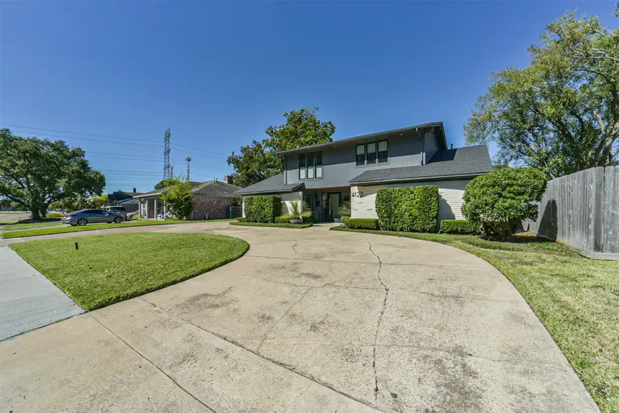 4122 N Braeswood Boulevard, Houston, TX 77025 - Image #3