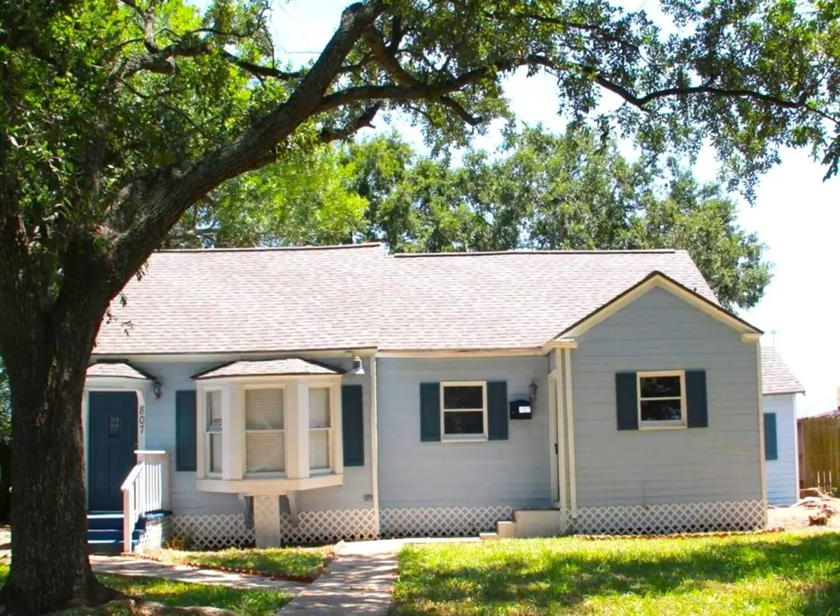 807 10th Avenue N, Texas City, TX 77590 - #1
