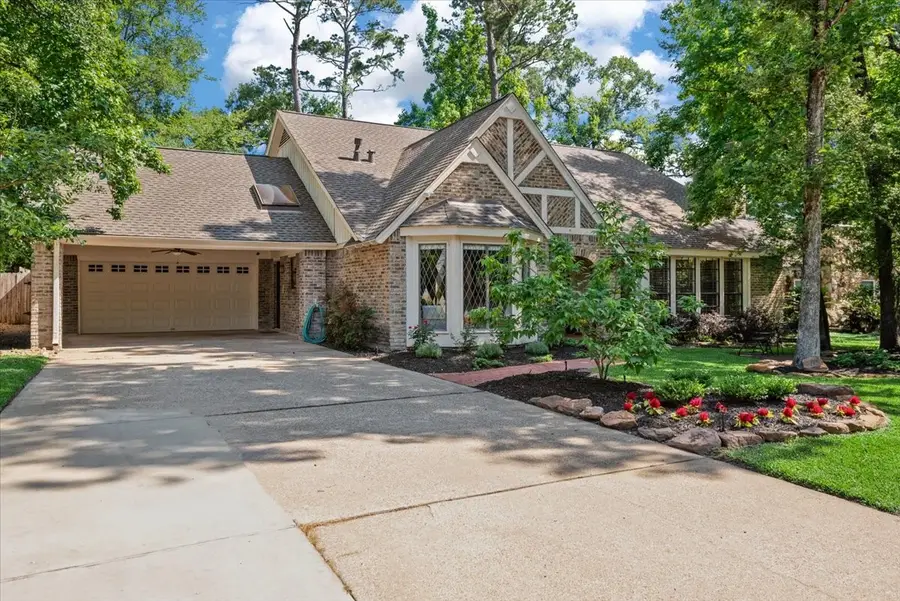 10 Cape Chestnut Drive, The Woodlands, TX 77381 - #2