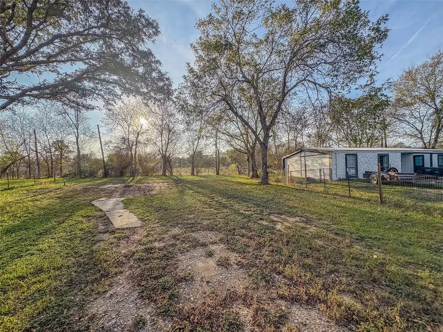 907 Westview Circle, Caldwell, TX 77836 - #3