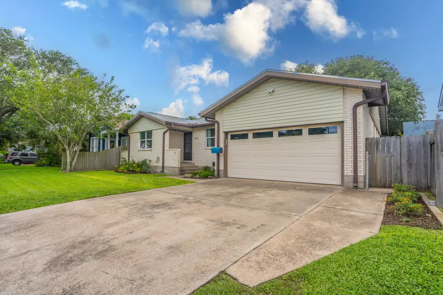 4110 Avenue Q 1/2, Galveston, TX 77550 - #3
