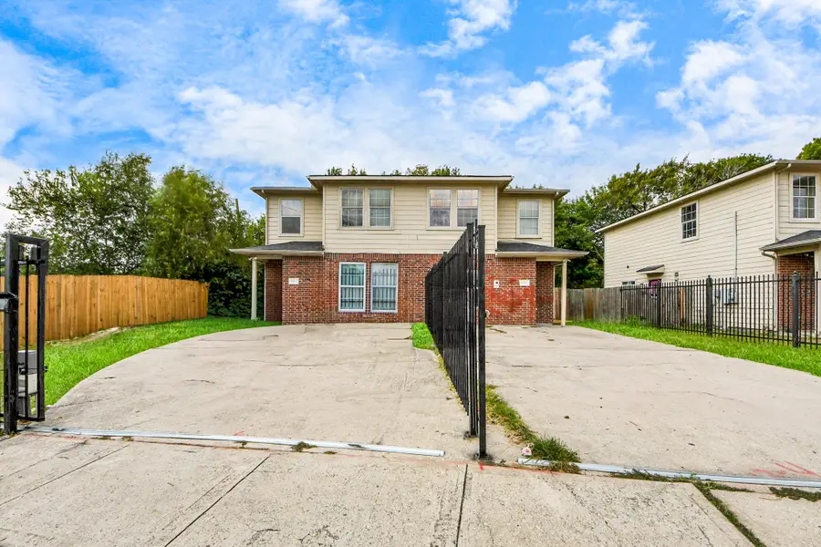 8130 Jutland Road, Houston, TX 77033 - Image #2