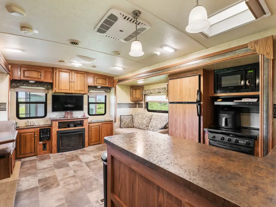 238 Flamingo Street, Sargent, TX 77414 - #3