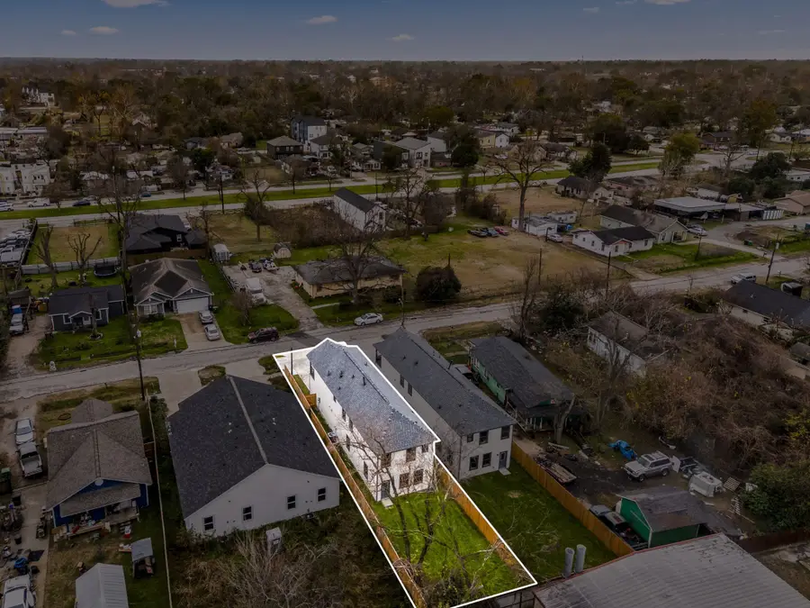 882 Prosper Street, Houston, TX 77088 - Image #2