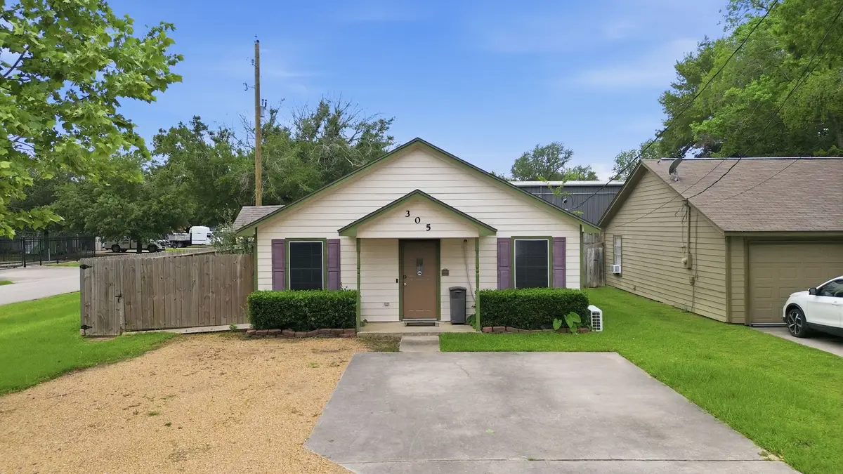 305 Peach Street, Tomball, TX 77375 - #1