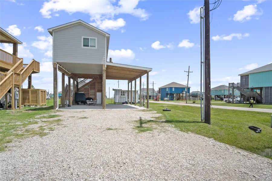 100 N Mae Circle, Crystal Beach, TX 77650 - #2