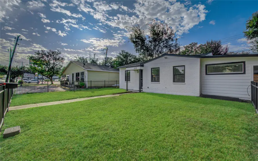 7530 Park Place Boulevard, Houston, TX 77087 - Image #2