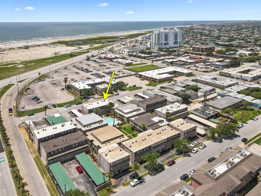 215 Post Office Street #1208, Galveston, TX 77550 - Image #3