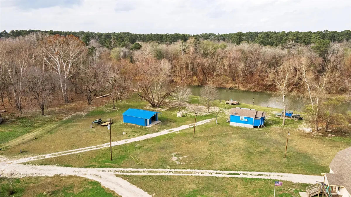 239 Fishermans Trail, Huntsville, TX 77320 - Image #1