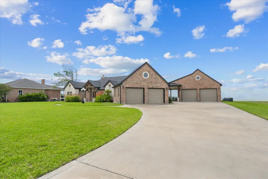 6410 Dow Reef Drive, Beach City, TX 77523 - Image #3