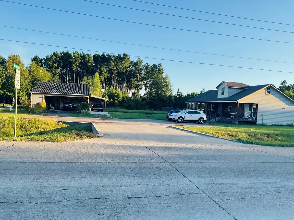 76 County Road 3540, Cleveland, TX 77327 - #1