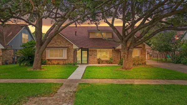2708 Valley Forge Drive, Pasadena, TX 77502