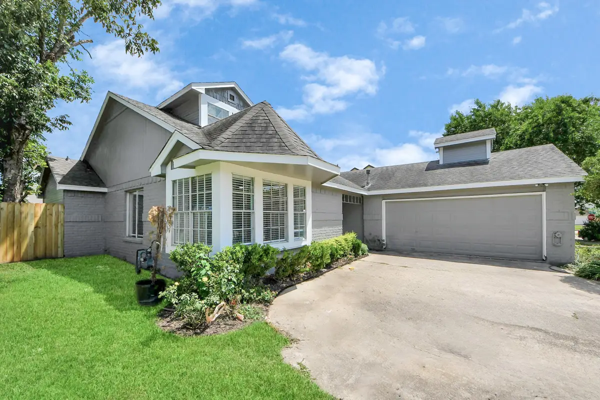 11910 Green Glade Drive, Houston, TX 77099 - Image #1