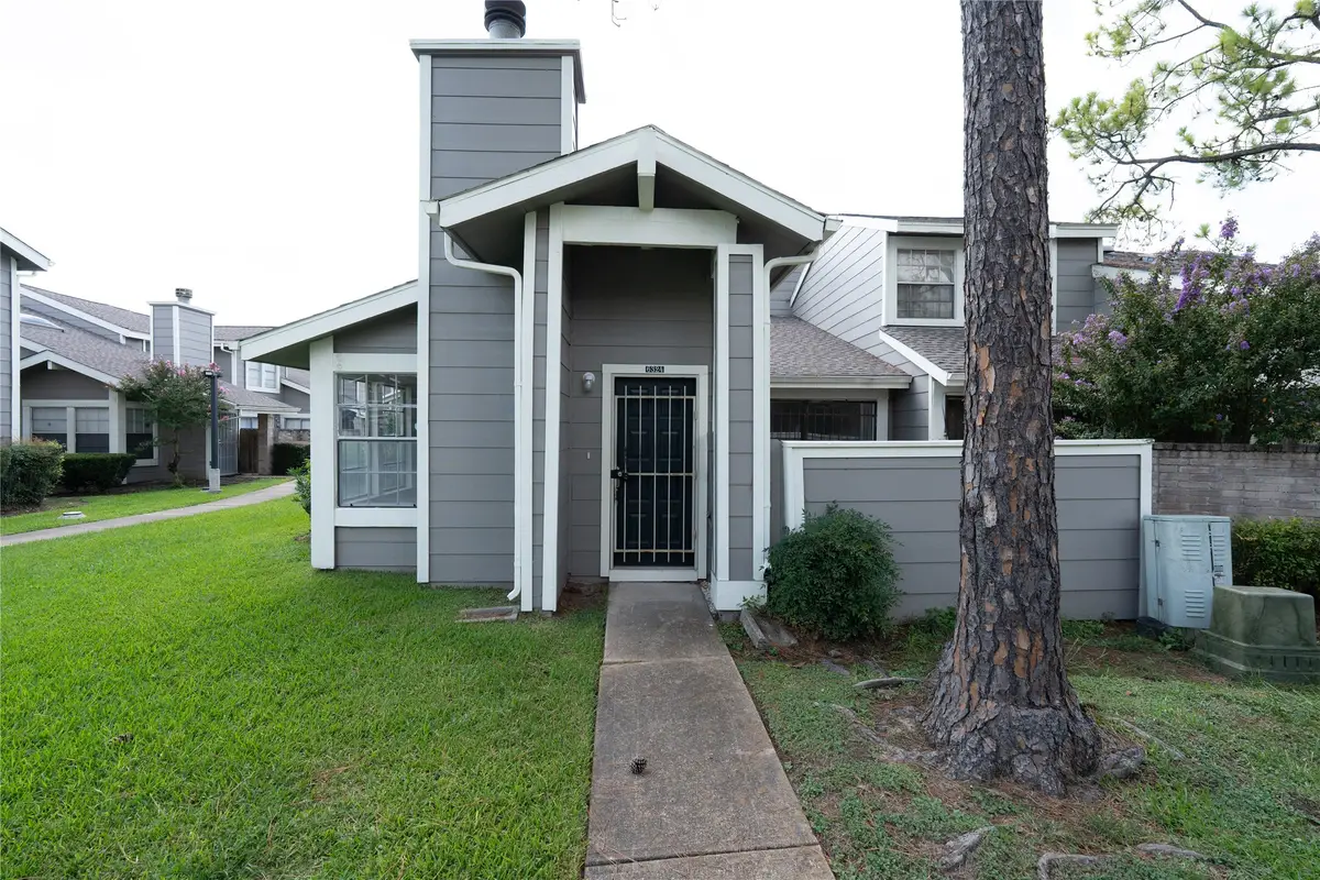 6324 Shadow Tree Drive #632, Houston, TX 77035 - Image #1