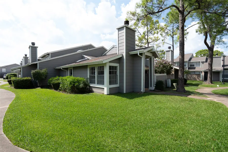 6324 Shadow Tree Drive #632, Houston, TX 77035 - Image #2
