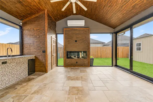 3205 Isabella Falls Drive, Katy, TX 77493