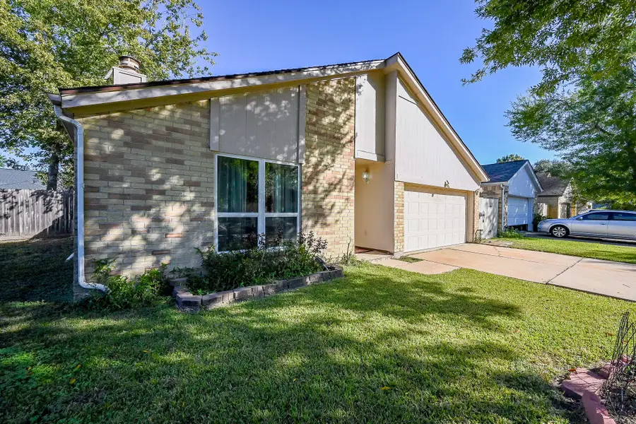 13814 Peach Hollow Lane, Houston, TX 77082 - Image #2