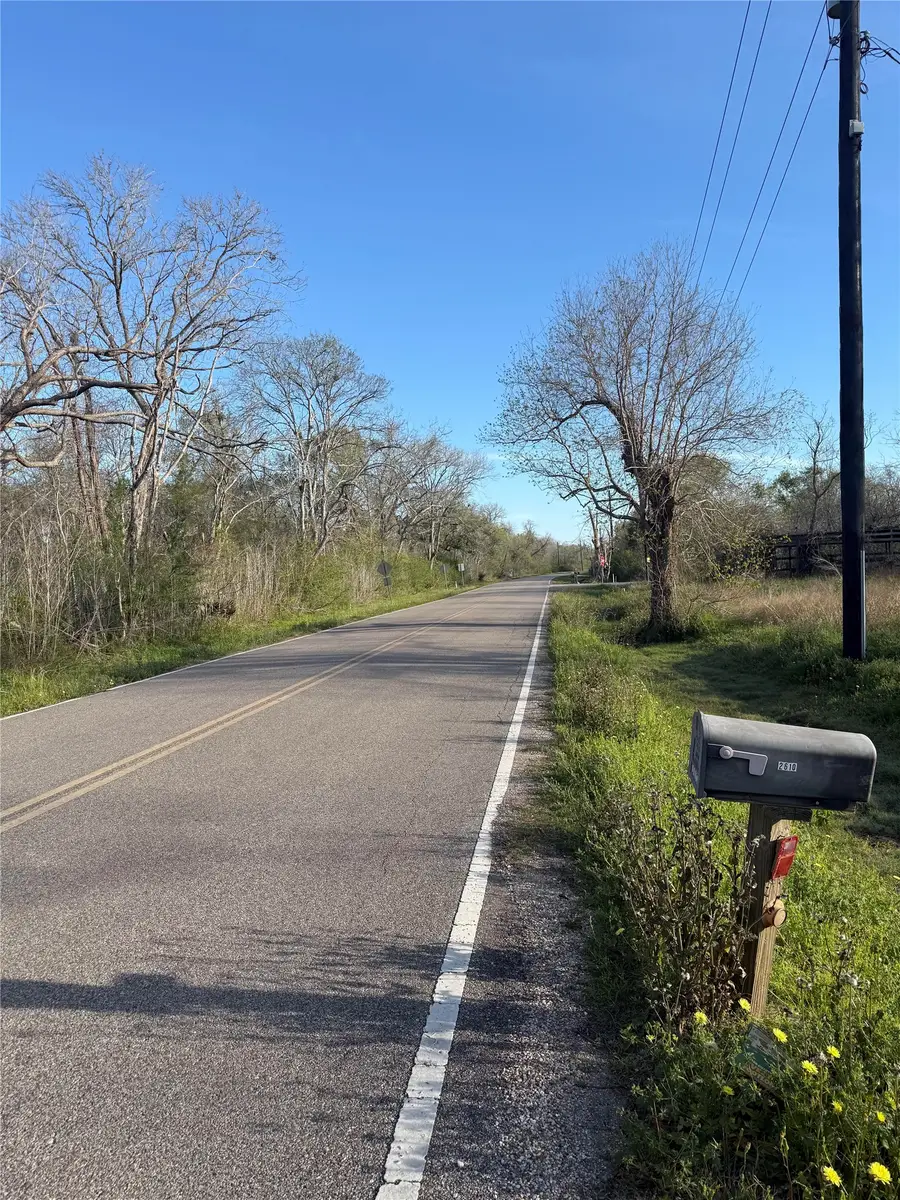 2538 Brazos River Road, Freeport, TX 77541 - #2
