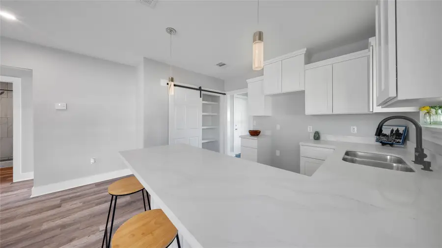 207 E Gulf Street, Baytown, TX 77520 - Image #3